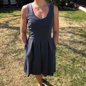 Grey knit Bordeaux dress